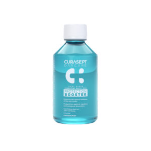 Curasept Booster Frozen Mint mint-flavoured mouthwash